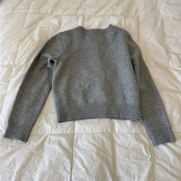 100% Viscose Grey Crewneck Cardigan Sweater - Size Small - Picture 13 of 14
